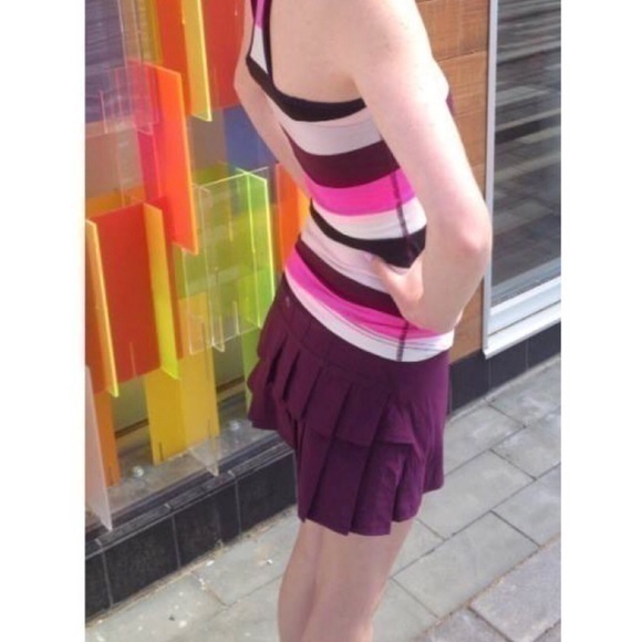 Lululemon Tall Skirt - Picture 1 of 4